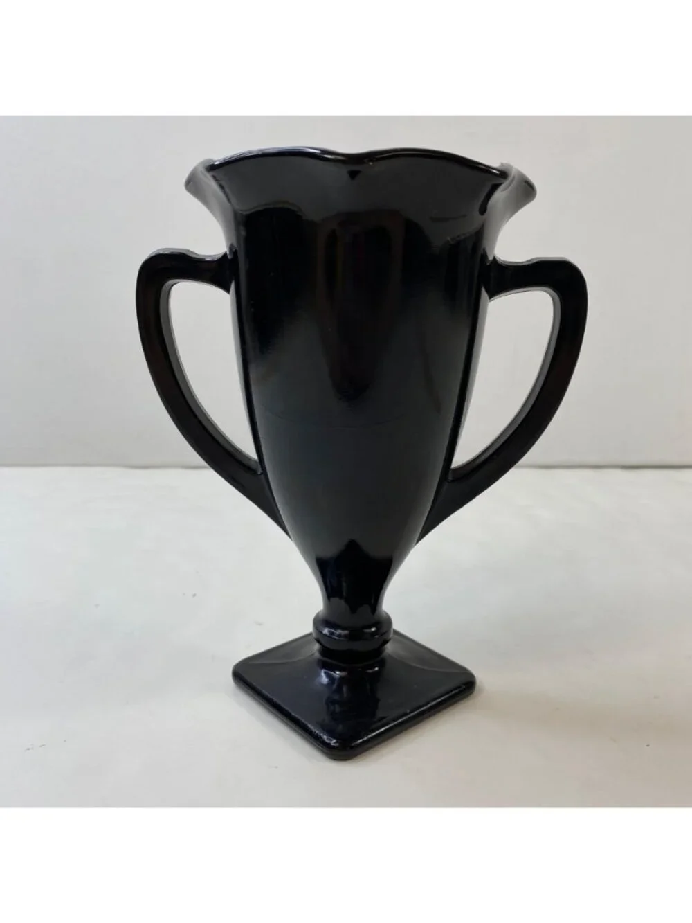 Vtg 1930s LE Smith Black Amethyst Depression Glass Trophy Vase Dancing Nymphs